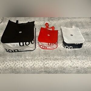 Lululemon reusable bags